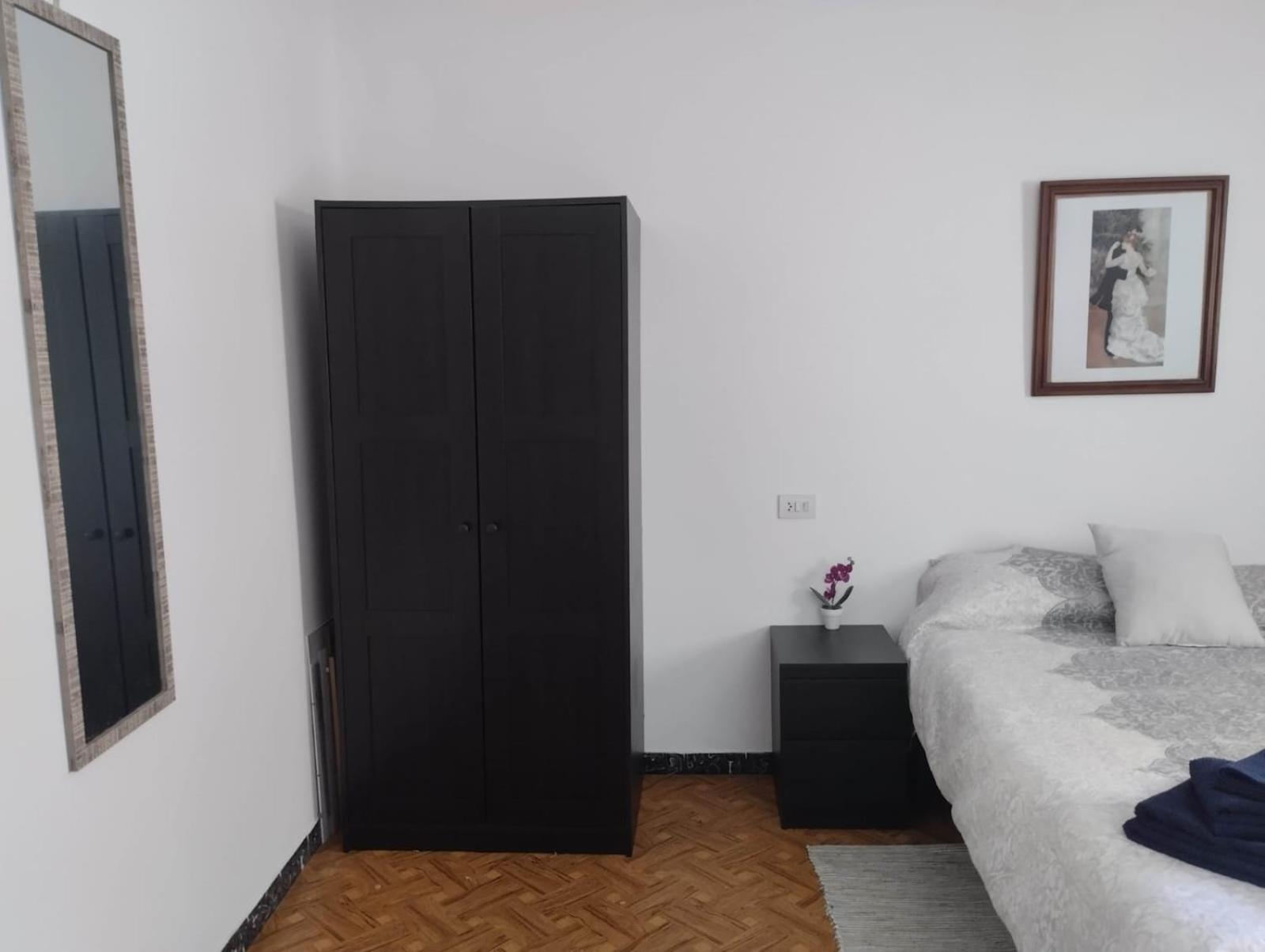 Specious Room Near The Sea Финистерре Экстерьер фото